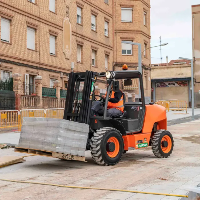 Carretilla todoterreno AUSA C201H - Imagen 3
